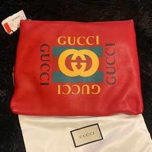 Authentic* brand new Gucci pouch